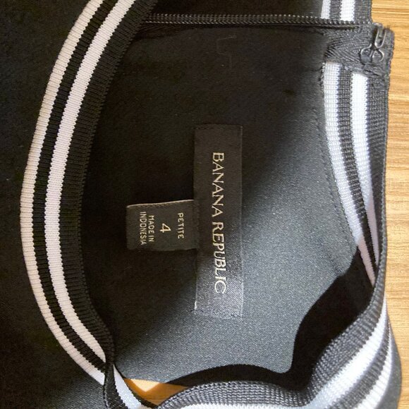 Banana Republic Black Dress Size 4 Petite White Stripe Neck Detail - Picture 10 of 16